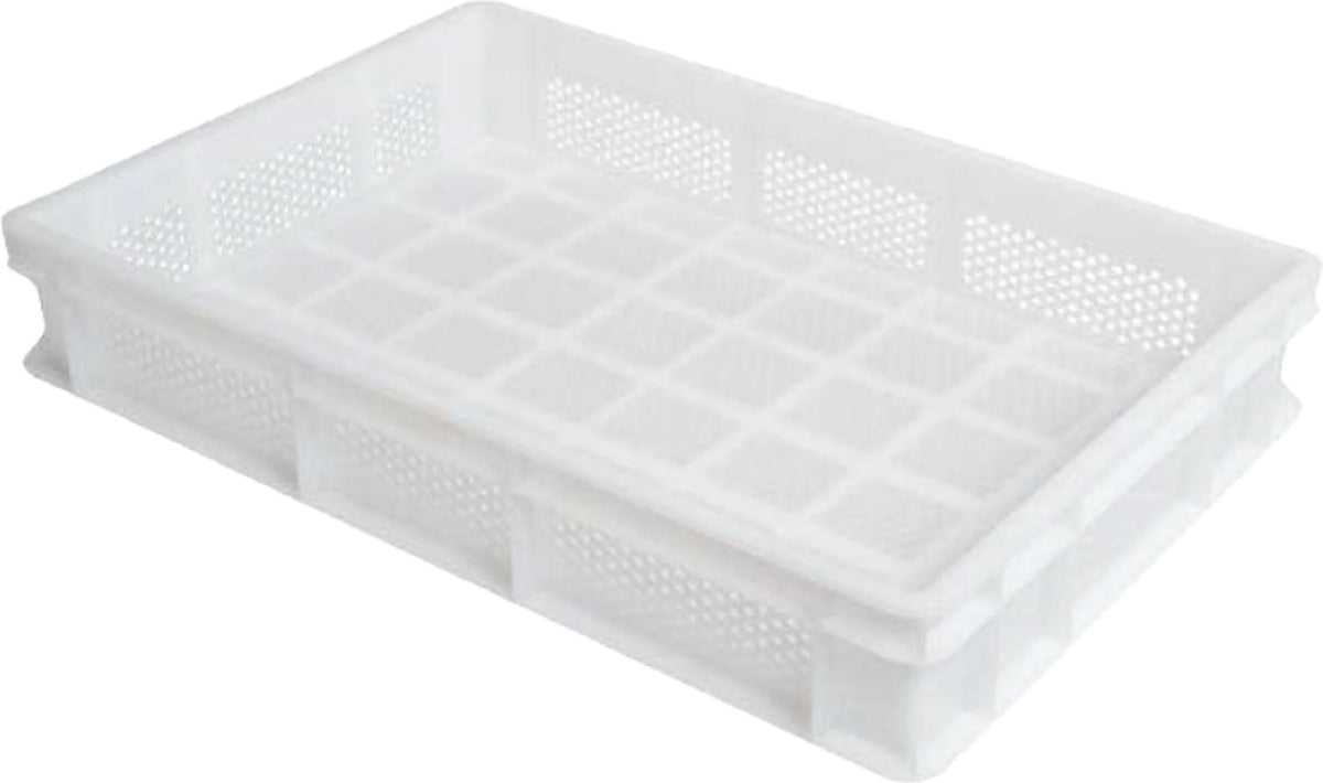 Omcan - 23.6” x 15.7” x 3.9″ Polypropylene Pasta Tray with Solid Base and Perforated Sides, Pack of 10 - 81142