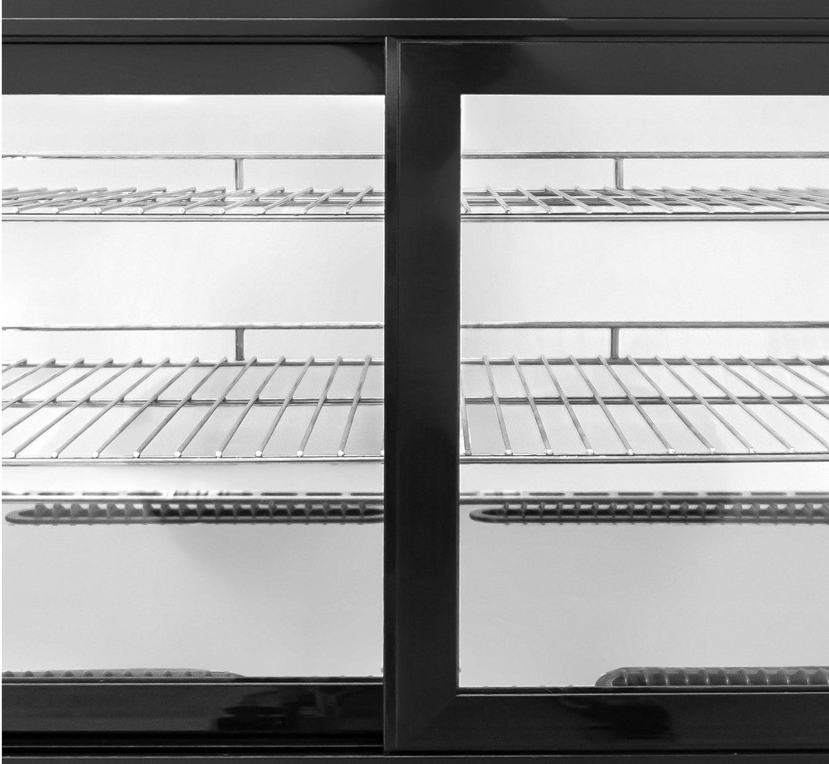 Omcan - 28" Stainless Steel Countertop Drop-in Curved Glass Refrigerated Display Showcase - 47560