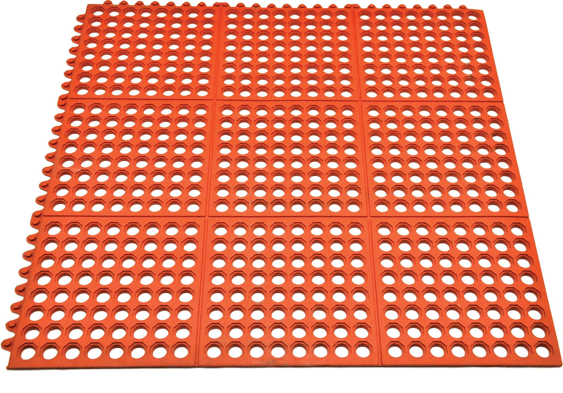 Omcan - 3’ x 3’ Terracotta Interlocking Edge Anti-Fatigue Mat, Pack of 4 - 39768