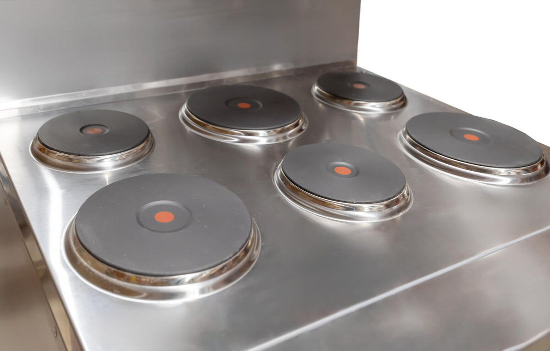 Omcan - 36” Commercial 3 Ph Electric Range with 6 Burners and Standard Oven - 49103