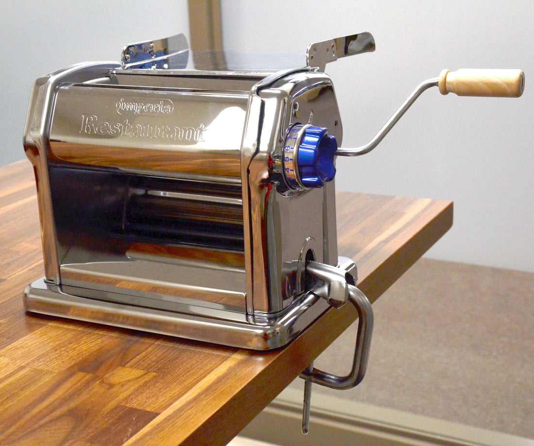 Omcan - European-Style Commercial Stainless Steel Manual Pasta Sheeter - 13231