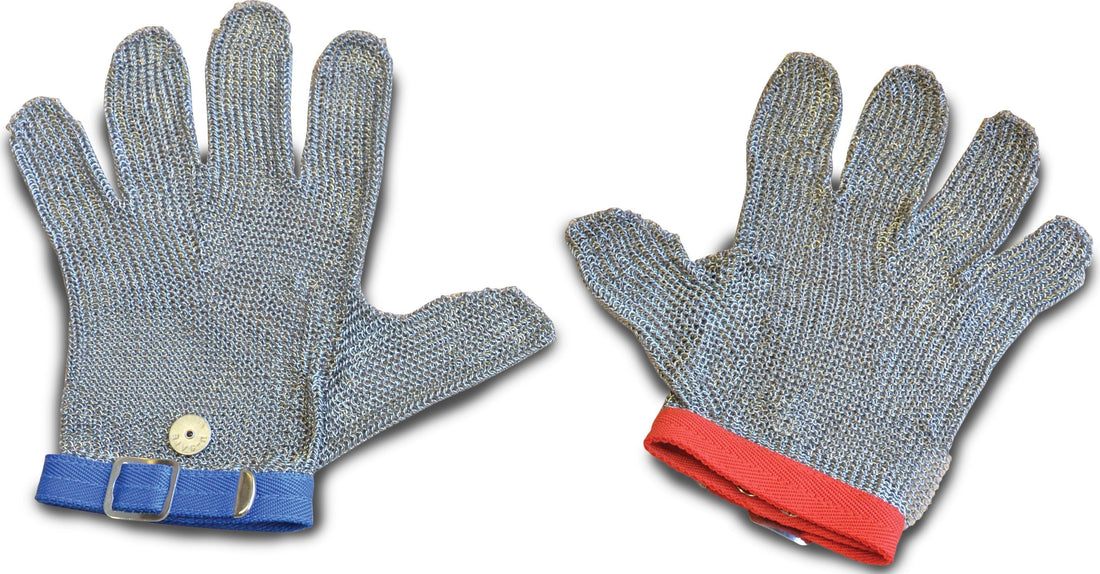 Omcan - Medium Mesh Gloves with Red Strap, Pack of 2 - 13557