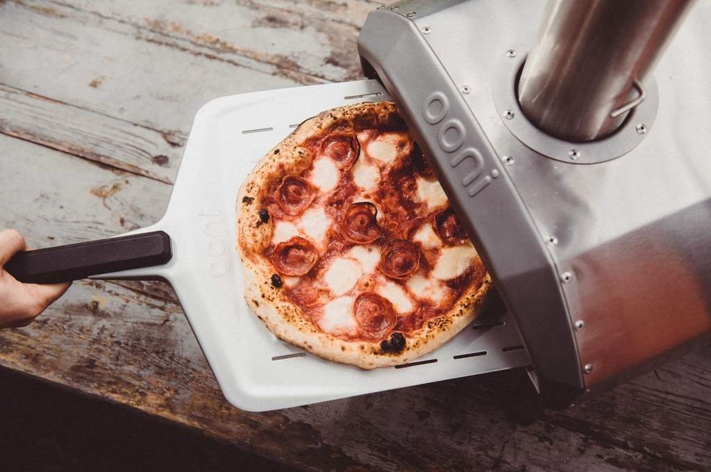 Ooni - Karu 12 Wood & Charcoal-Fired Portable Pizza Oven - UU-P13B00 - DISCONTINUED