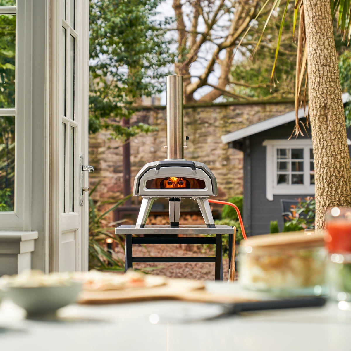 Ooni - Karu 2 Multi-Fuel Pizza Oven - UU-P25100