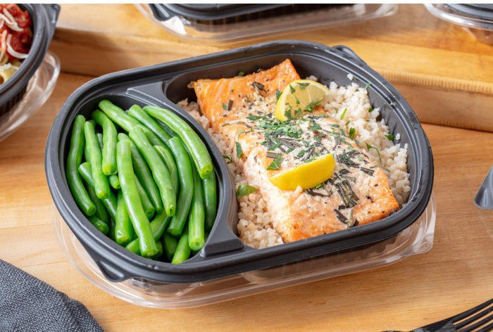 Pactiv Evergreen - 31 Oz, 9.375 X 8 X 1.5" Large Black Microwavable 2-Compartment Rectangle Takeout Container Base, Pack of 250 - 0CN846370000