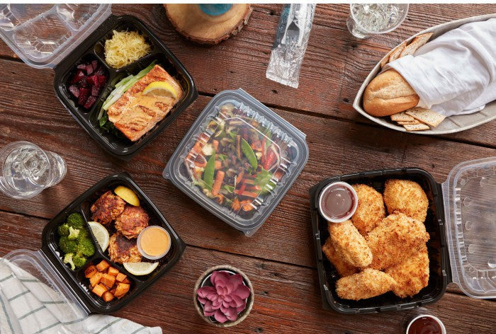 Pactiv Evergreen - 8.5 x 8.6 x 3.1" Black/Clear, Vented Dual-Color 3-Compartment PP Hinged Lid Container, Pack of 150- DC858310B000