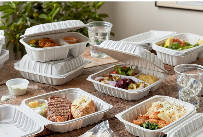 Pactiv Evergreen - 8.5 x 8.6 x 3.1" White, Vented 3-Compartment MFPP Hinged Lid Container, 146/cs - YCNW0853