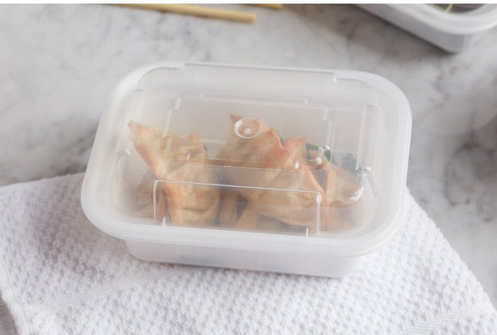 Pactiv Evergreen - VERSAtainer 12 Oz White/Clear Rectangular PP Container and Lid, Pack of 150 - NC818