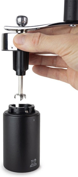 Peugeot - Isen 6" Wood Black Nutmeg Mill (15 cm) - 39639