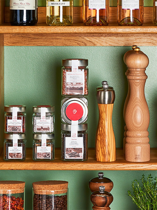 Peugeot - Paris 12" Classic Natural Wood Salt Mill - 0870430/SME