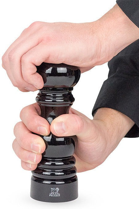 Peugeot - Paris 7" Classic Black Lacquer Wood Salt Mill - 1870418/SME - DISCONTINUED