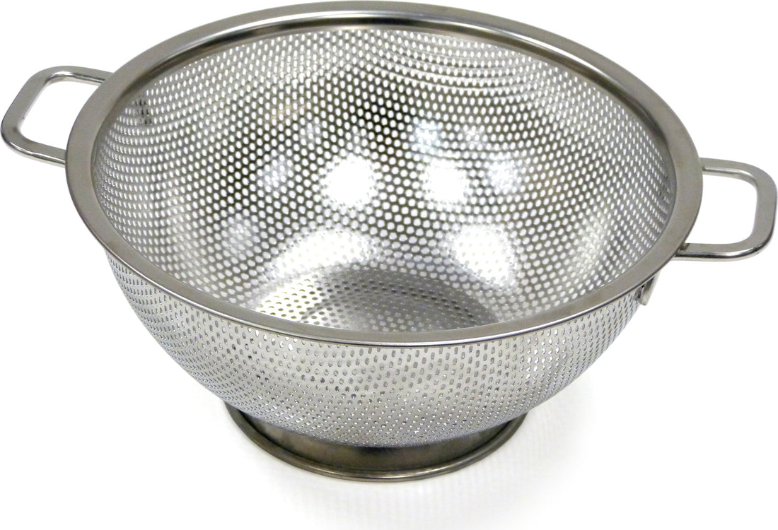 RSVP International - 3 QT Endurance Precision Pierced Colander - PUNCH3