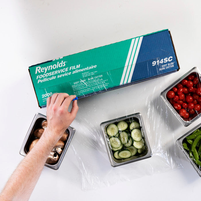 Reynolds Wrap - 18" x 2000ft Food Service Plastic Film Wrap with Slide Cutter, 2000ft/rl - 914SC