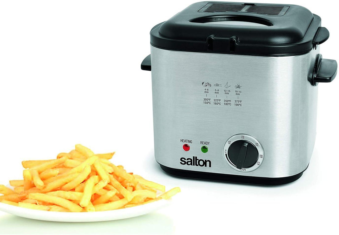 Salton - 1.1 QT Compact Deep Fryer - DF1539