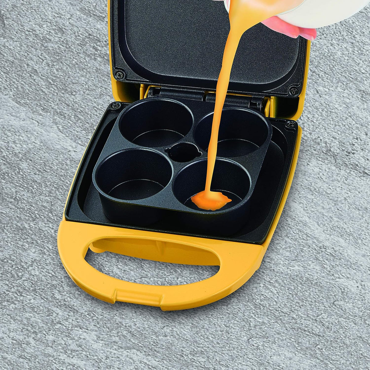 Salton - 4 Slot Egg Bite Maker - SP2042