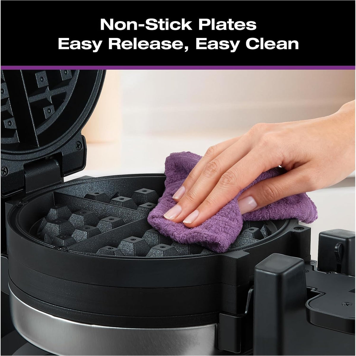 Salton - Double Rotary Waffle Maker Black - WM2159