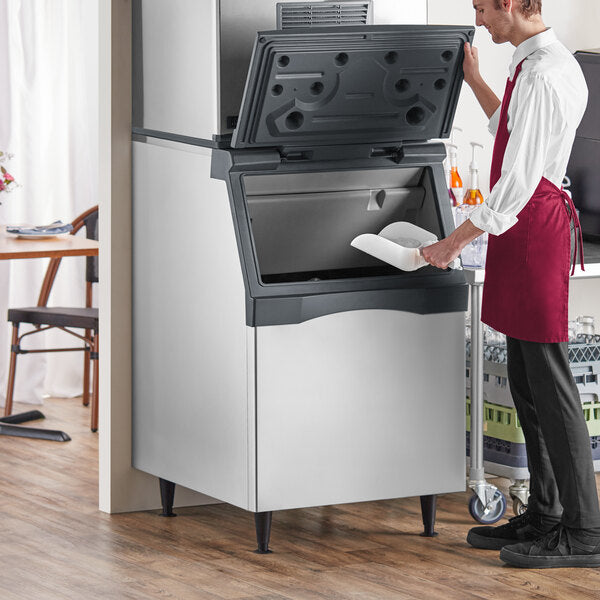 Scotsman - 30"W 536 lb. Capacity Exterior Stainless Steel Ice Storage Bin - B530S (ETA 5-8 Weeks)