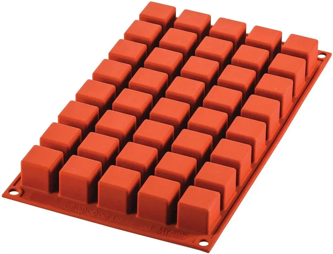 Silikomart - 0.9" x 0.9" x 0.9" Silicone #40 Compartment Cube Baking Mold - SF263