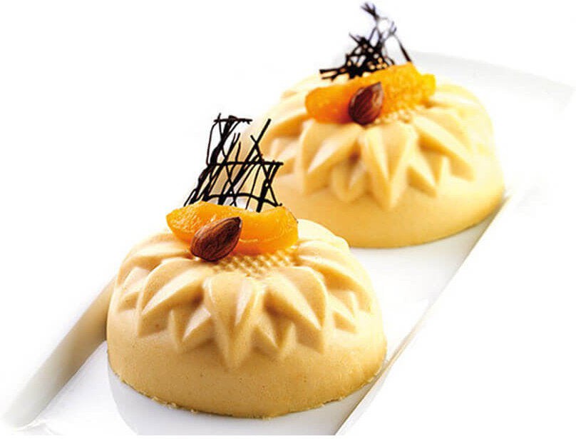 Silikomart - 2.9" x 1.5" Silicone 6 Compartment Sunflower Baking Mold - SF076