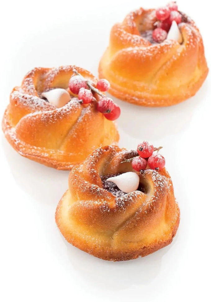 Silikomart - 3" x 1.4" Silicone #6 Compartment Vertigo Baking Mold - SF158