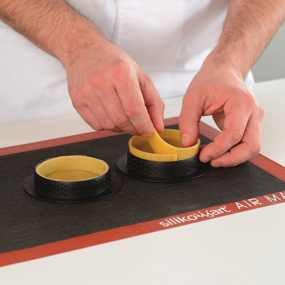Silikomart - 3.1" x 0.78" Thermoplastic Composite Kit Tarte Ring Round, #6 Rings - TART RING 8