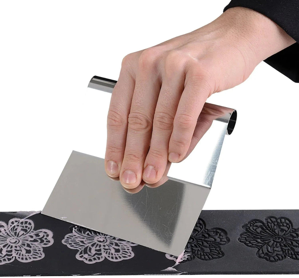 Silikomart - 4.7" Steel Spatula - Steel spatula