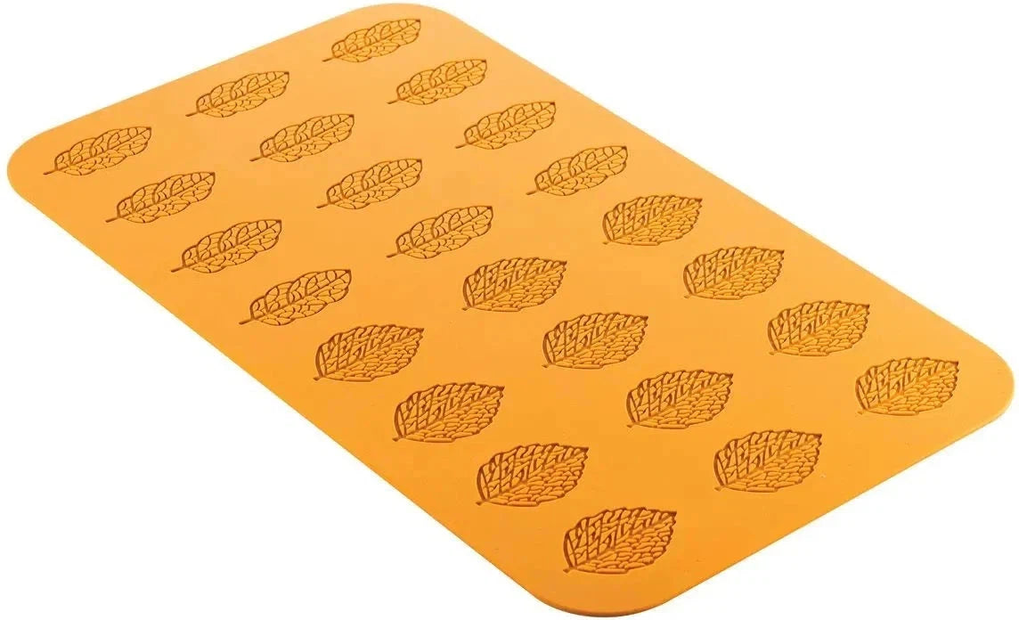 Silikomart - Silicone 24 Compartments Baking Mold - FORESTA