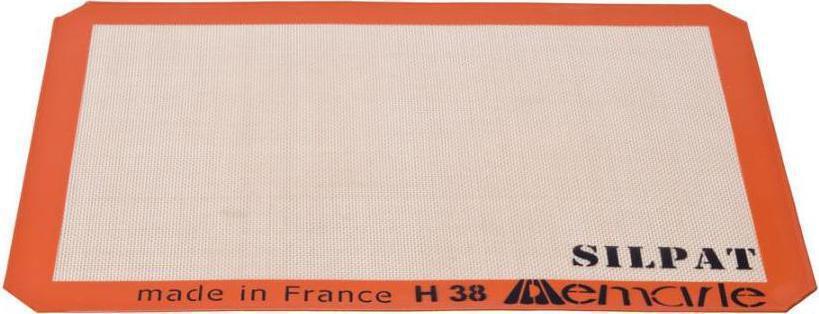 Silpat - 10” x 14-3/8” Medium Size Baking Mat - 230
