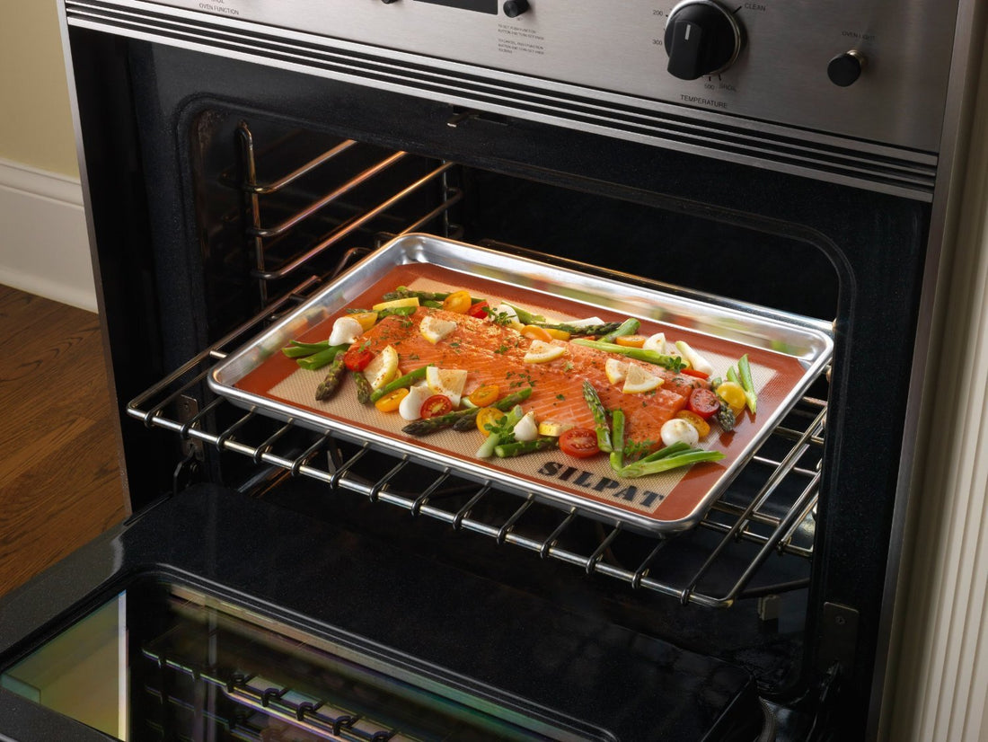 Silpat - 8-1/4" x 11-3/4" Cookie Baking Mat - 232