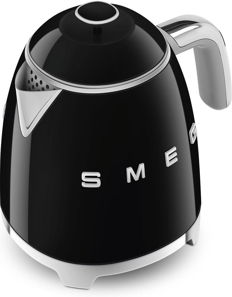 Smeg - 0.8 L 50's Style Mini Kettle with 3D Logo Black - KLF05BLUS