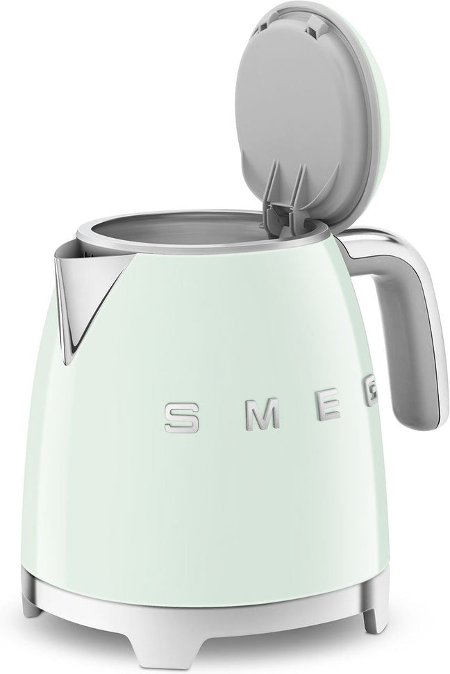 Smeg - 0.8 L 50's Style Mini Kettle with 3D Logo Pastel Green - KLF05PGUS