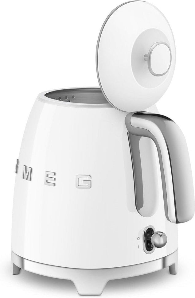 Smeg - 0.8 L 50's Style Mini Kettle with 3D Logo White - KLF05WHUS