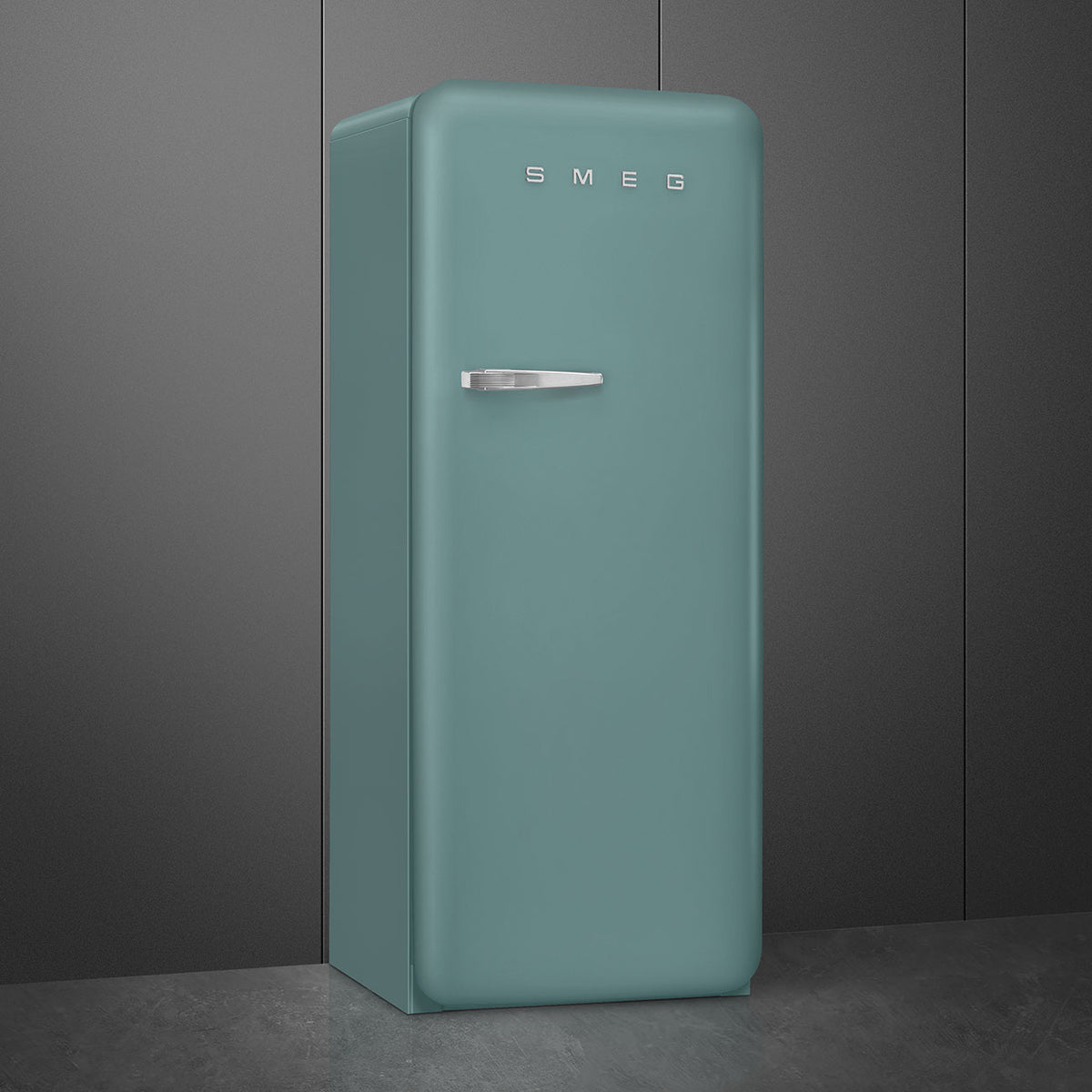 Smeg - 24" 50's Retro Style Refrigerator Right Hinge Matte Emerald Green - FAB28URDEG3 (Special Order Item)