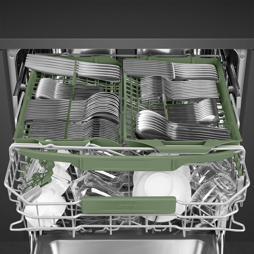 Smeg - 24" Panel Ready Fully Integrated Built-in Dishwasher with Orbital Wash System - DW8620