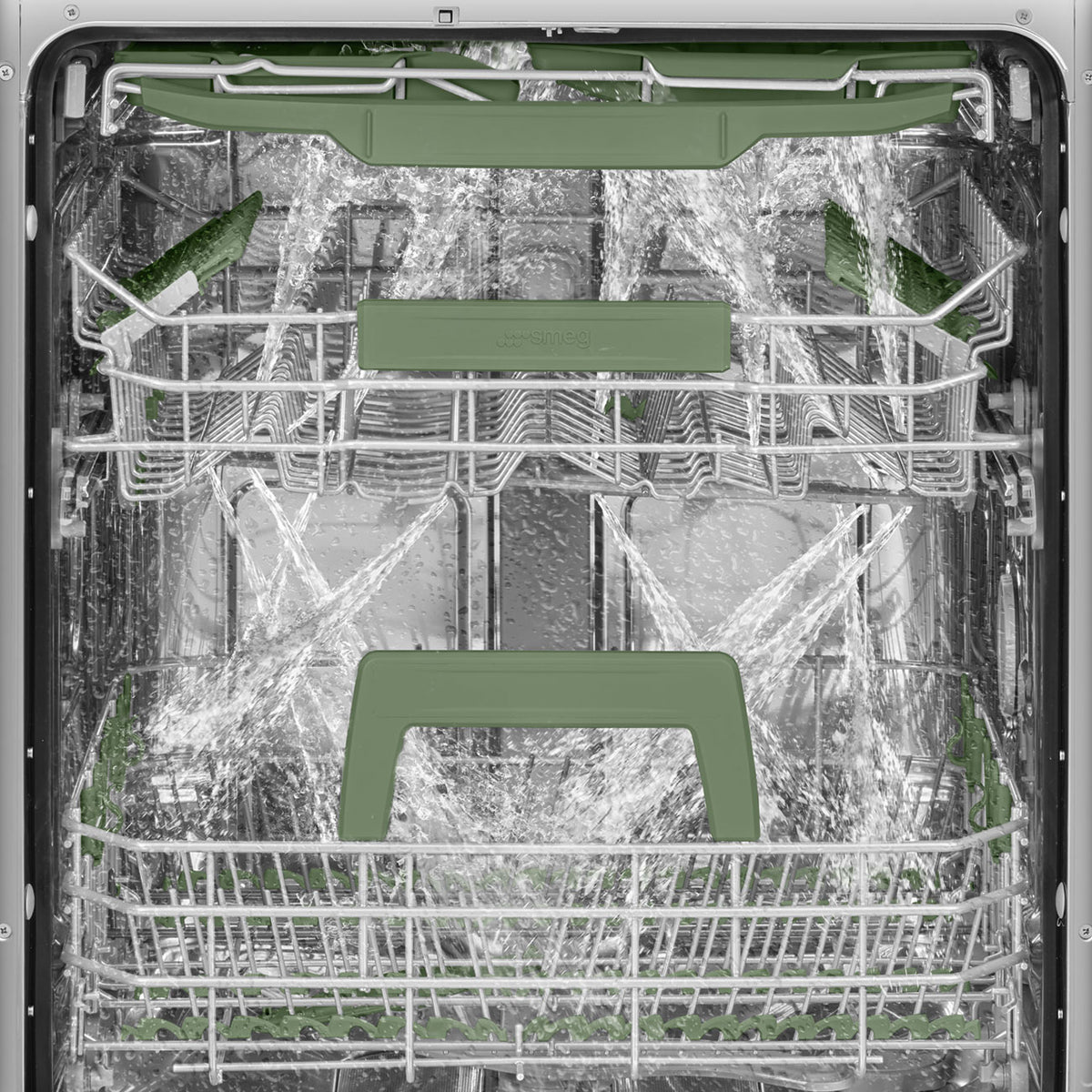 Smeg - 24" Panel Ready Fully Integrated Built-in Dishwasher with Orbital Wash System - DW8620