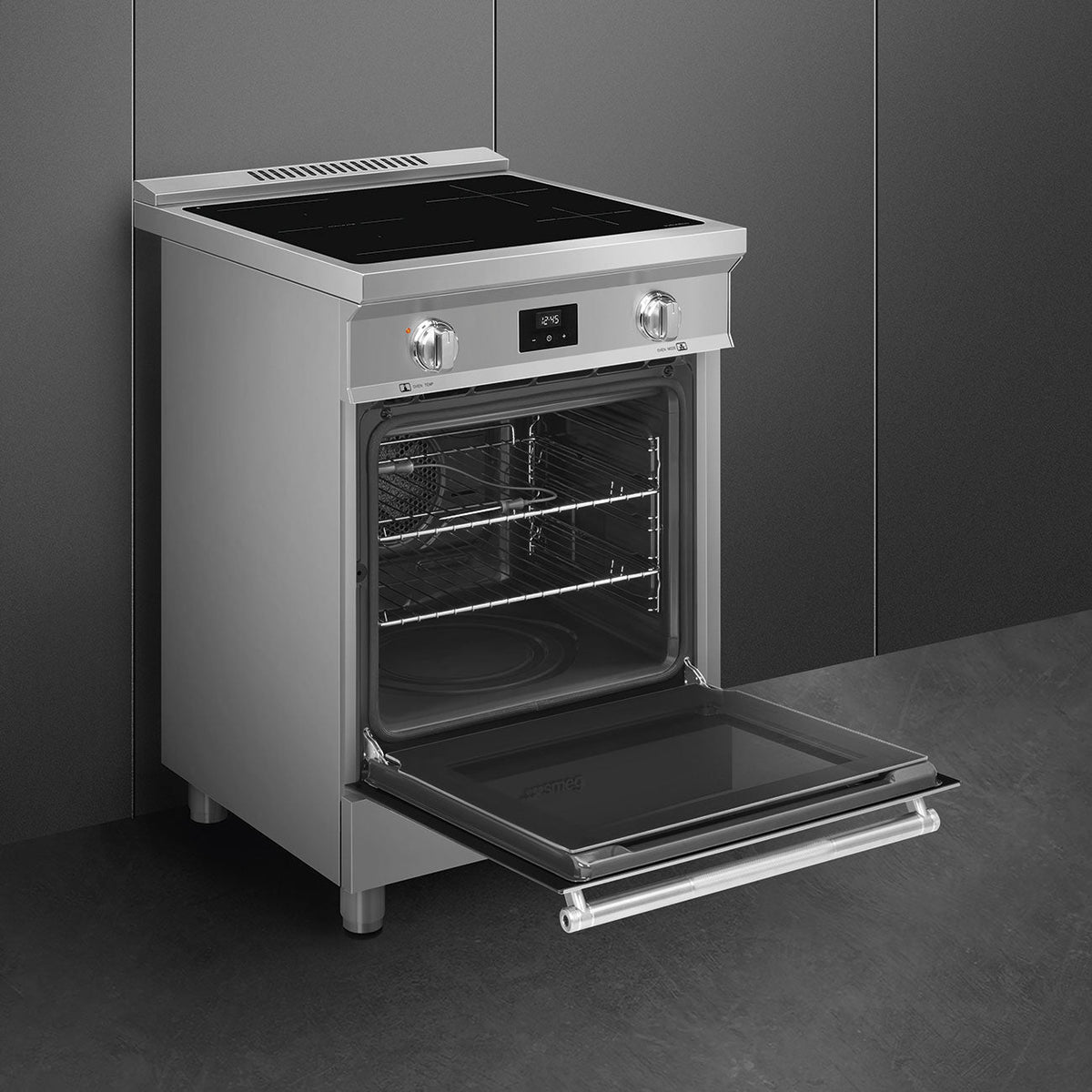 Smeg - 24" Stainless Steel Professional Induction Range - SPR24UIMX (Special Order Item)
