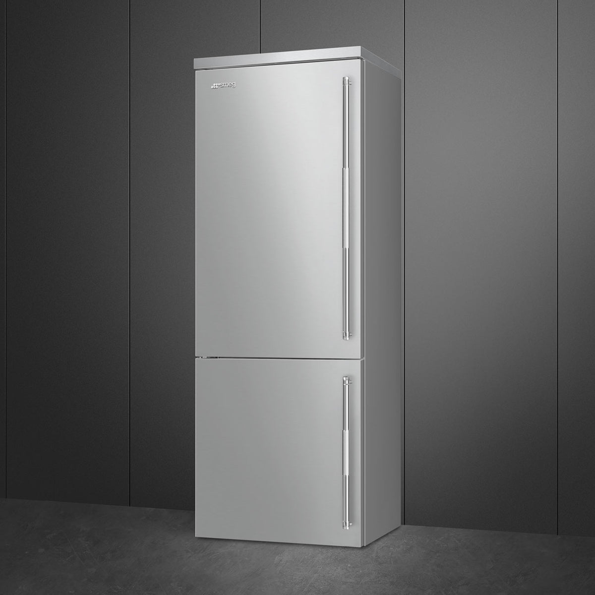 Smeg - 27" Bottom Mount Stainless Steel Left Hinge Fridge with Pro Handles - BM27ULX