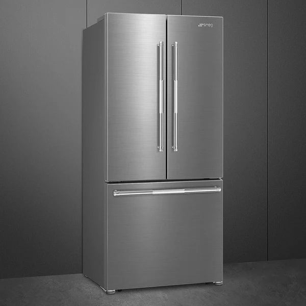 Smeg - 30" French Door Fridge with Auto Ice Preliminary - FD30UXI