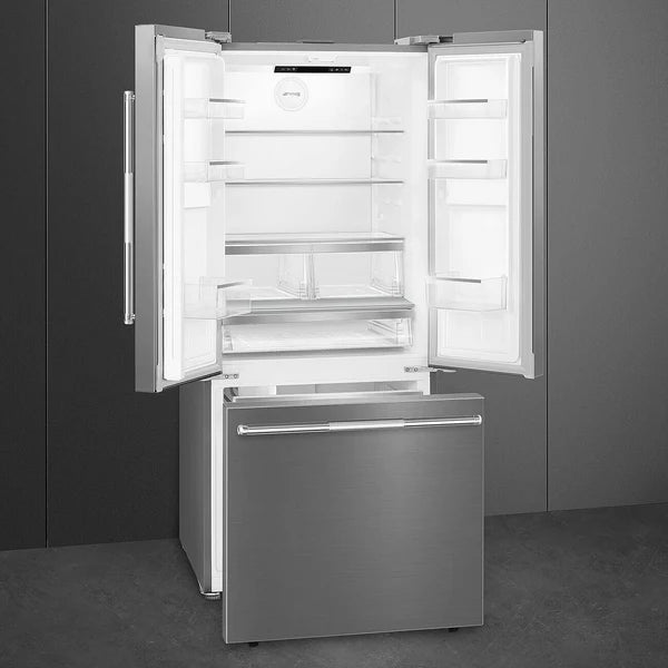 Smeg - 30" French Door Fridge with Auto Ice Preliminary - FD30UXI