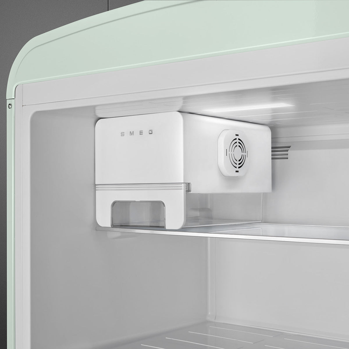 Smeg - 31" FAB50 Retro Refrigerator With Bottom Freezer, Right Hinge Preliminary Pastel green - FAB50URPG3 (Special Order Item)