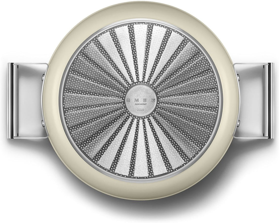 Smeg - 3.7 L 50's Style Non-Stick Brazier Cream - CKFD2811CRM