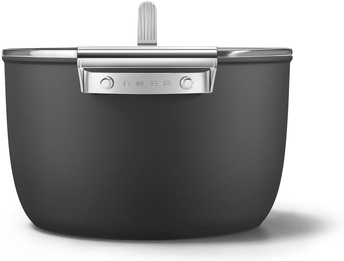 Smeg - 7.7 L 50's Style Non-Stick Casserole Black - CKFC2611BLM
