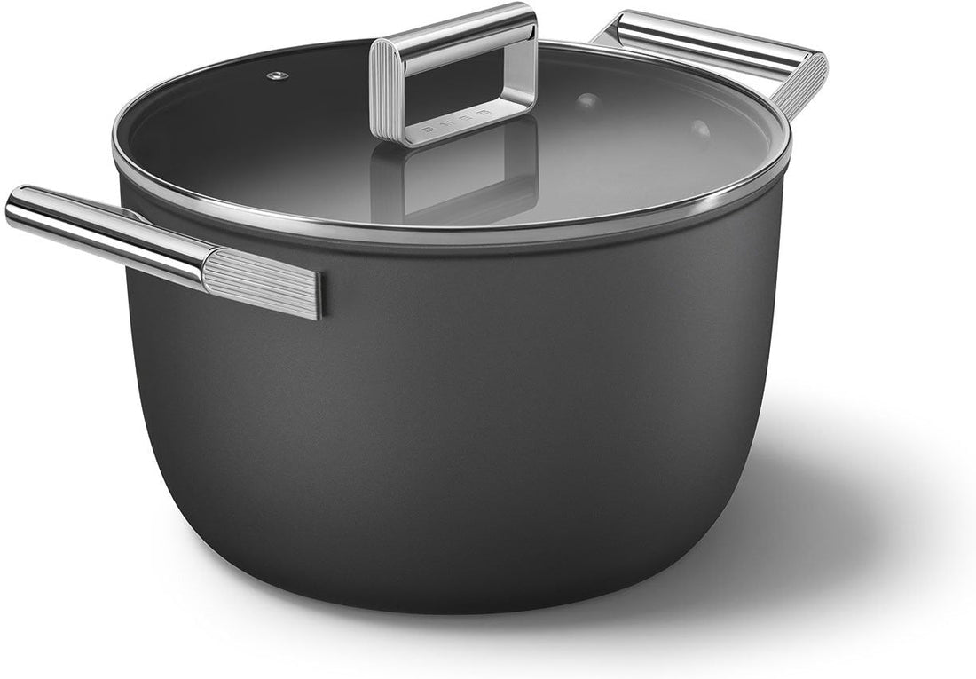 Smeg - 7.7 L 50's Style Non-Stick Casserole Black - CKFC2611BLM