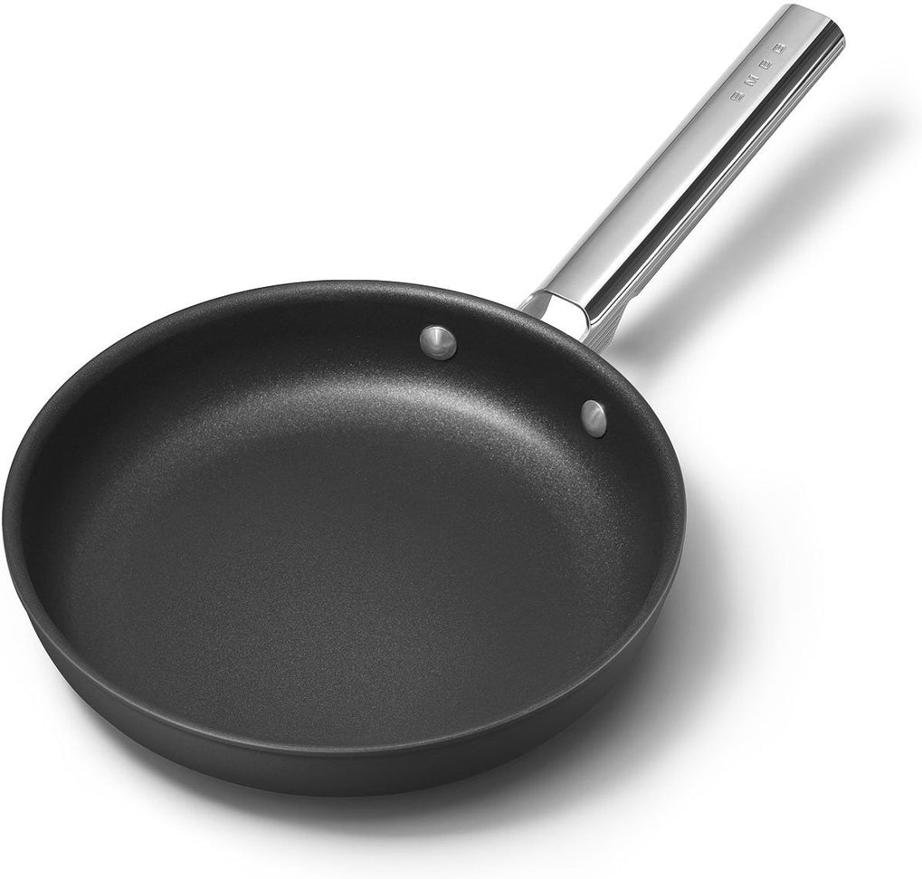Smeg - 9.5" 50's Style Non-Stick Fry Pan Black - CKFF2401BLM