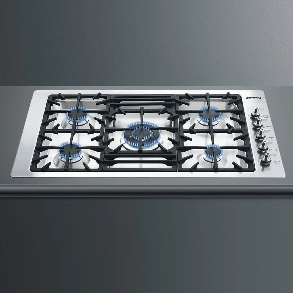 Smeg - Classic 36" Gas Cooktop with Pro Style Knobs - PGFU36X2