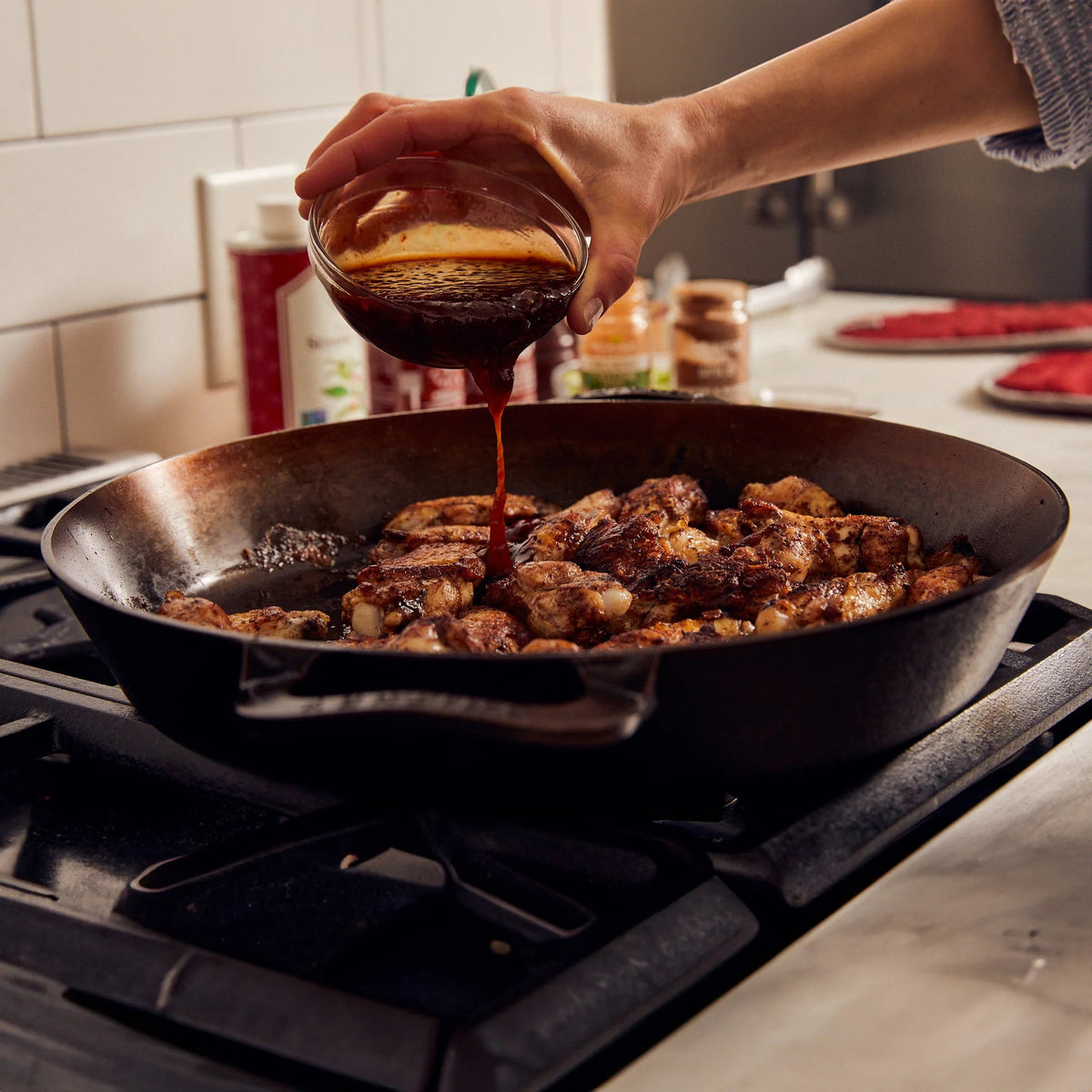 Smithey - 14" Cast Iron No. 14 Dual Handle Skillet - Smith-CI-Skil14