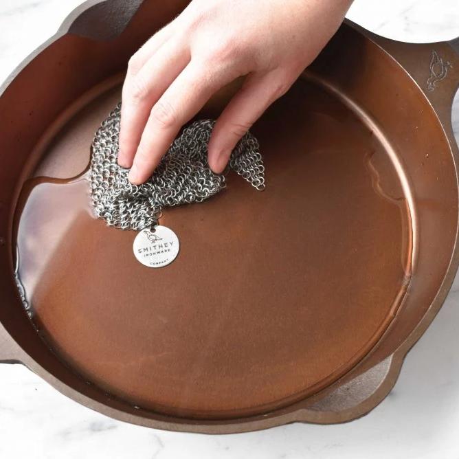 Smithey - 5" Ironware Stainless Steel Chainmail Scrubber - Smith-AC-Scrub1