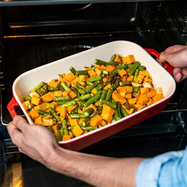 Staub - 2 PC Ceramic Ovenware Set Cherry - 40508-627