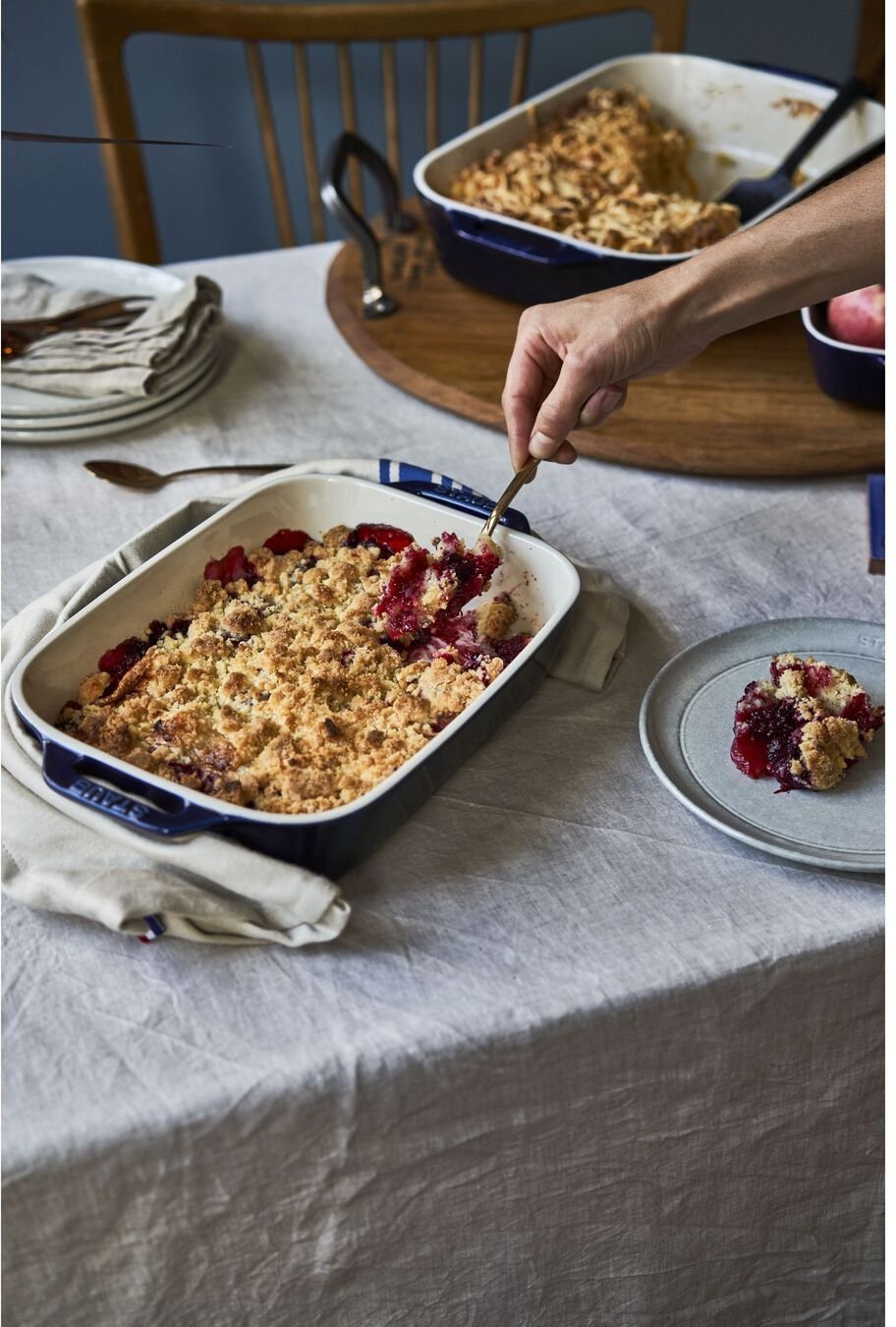 Staub - 2 PC Ceramic Ovenware Set Dark Blue - 40508-628