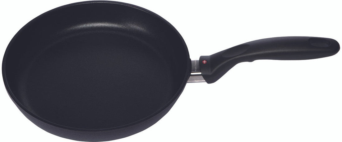 Swiss Diamond - 10.25" XD Non-Stick Fry Pan with Lid (26 cm) - XD6426C